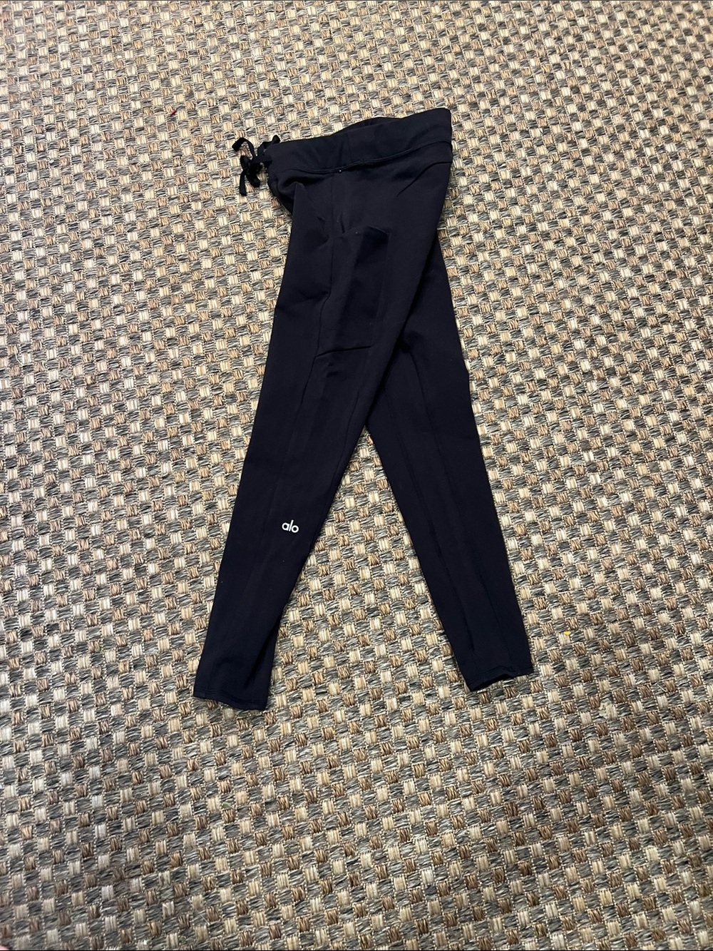 ALO Yoga xxs Black Logo Leggings with Drawstring Waist